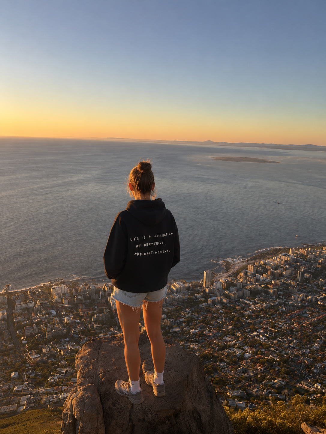 Hoodie - Moment
