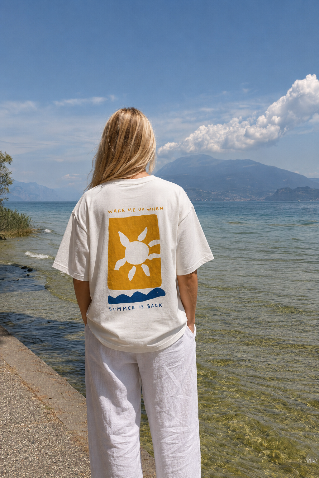 T-Shirt - Wake me up